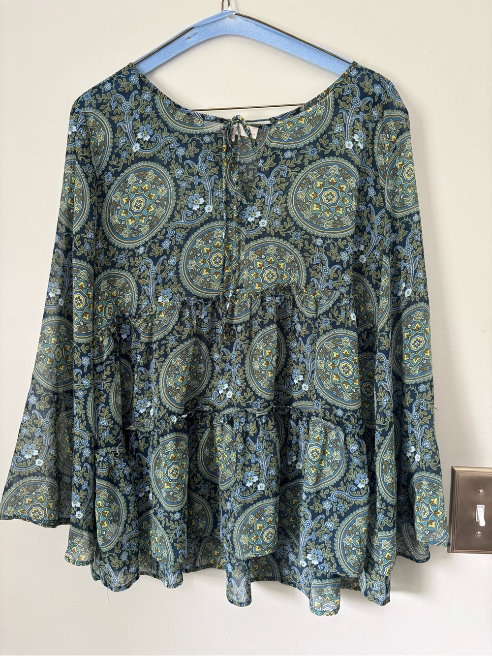 LOFT - Women’s Green Paisley Tiered Peasant Top